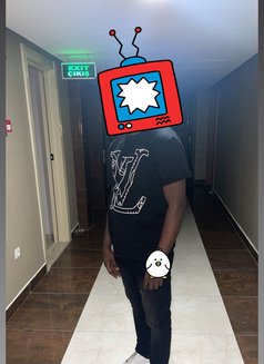 Ray - Male companion in İstanbul Photo 2 of 2