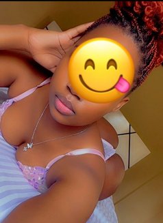 Ray escort - escort in Jeddah Photo 2 of 9