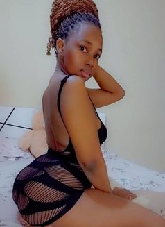 Ray escort - escort in Jeddah Photo 6 of 9