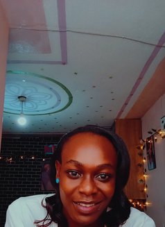 Ray(kilimani.) - Transsexual escort in Nairobi Photo 9 of 10