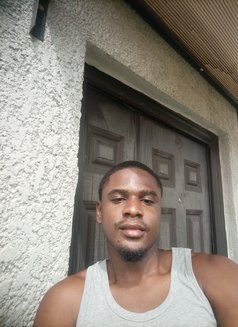 Ray - Male escort in Abuja Photo 2 of 5