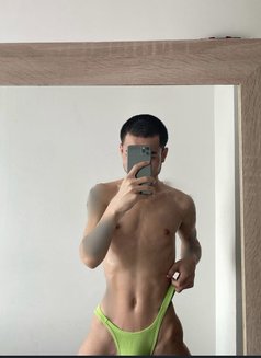 Robert - Male escort in İstanbul Photo 17 of 18
