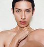 Ray - masseur in Bangkok Photo 3 of 6