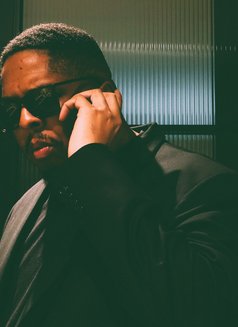 Ray, Travel Companion \ BFE - Male escort in Bangkok Photo 2 of 3