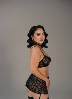 Raya - escort in Dubai Photo 1 of 8