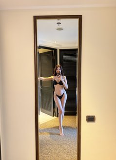 Raya - escort in Phuket Photo 5 of 9