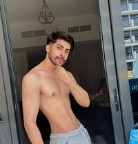 Rayan 23 cm - Transsexual escort in Dubai