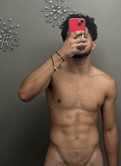 Rayan - Male escort in Cairo Photo 1 of 1