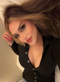 Rayan - Transsexual escort in Oslo Photo 1 of 6