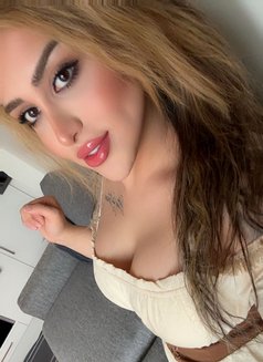 Rayan - Transsexual escort in Oslo Photo 2 of 6