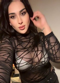 Rayan - Transsexual escort in Oslo Photo 5 of 6