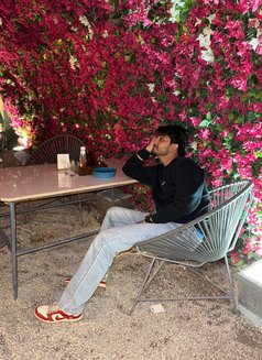 Rayan - Acompañantes masculino in New Delhi Photo 8 of 12