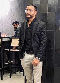 Rayan John - Male escort in Dubai Photo 2 of 3