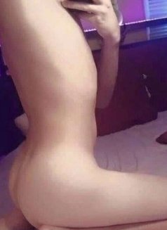 Rayan - Male escort in İstanbul Photo 2 of 4