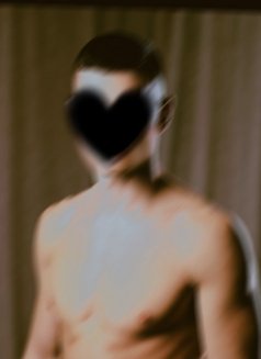 Rayan - Male escort in Karāchi Photo 1 of 1