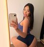 Rayana - escort in Frankfurt Photo 1 of 3