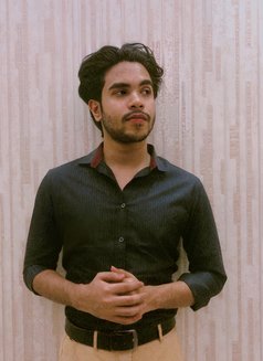 Rayhan - Acompañantes masculino in Dhaka Photo 1 of 3