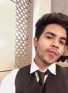 Rayhan - Male escort in Dhaka Photo 7 of 10