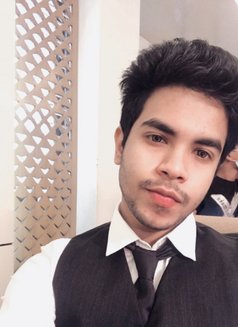 Rayhan - Male escort in Dhaka Photo 8 of 10