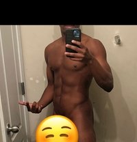 Raymond - Male escort in Al Manama