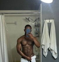 Raymond - Male escort in Khobar