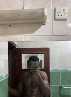 Raymond - Male escort in Khobar Photo 6 of 6
