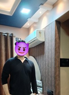 Rayn 7 Hard 1 Hour Non Stop - Male escort in Navi Mumbai Photo 7 of 14