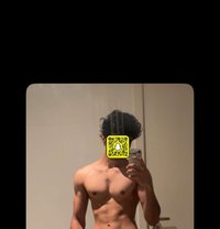 Rayn Guy - Male escort in Abu Dhabi