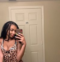 Rayner - escort in Al Ain