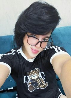 Rayoun - Acompañantes masculino in Al Manama Photo 4 of 9