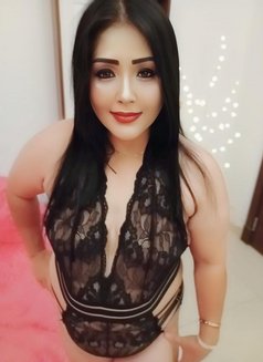 Rayya - escort in Muscat Photo 7 of 9