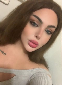 Razan 18 cm - Acompañantes transexual in Beirut Photo 13 of 13