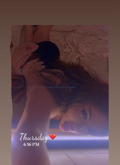 Razan 19 cm - Acompañantes transexual in Beirut Photo 13 of 17