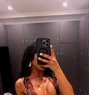 RAZAN - Acompañantes transexual in Amman Photo 9 of 15