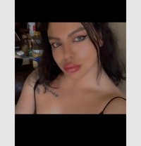 Razan - Acompañantes transexual in Beirut Photo 1 of 12