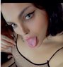 Razan - Transsexual escort in Beirut Photo 1 of 9
