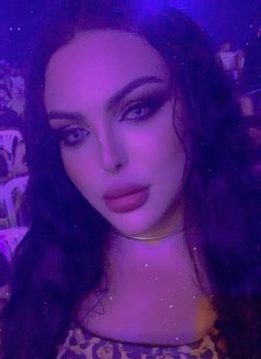 Razan - Acompañantes transexual in Beirut Photo 13 of 14