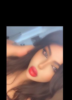 Razan milk - Transsexual escort in Beirut Photo 20 of 25