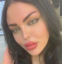 Razan milk 🥛 - Transsexual escort in Beirut