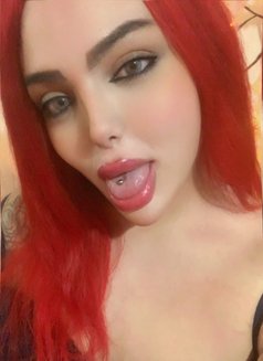 Razan milk 19 cm - Transsexual escort in Beirut Photo 29 of 29