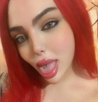 Razan milk - Transsexual escort in Beirut