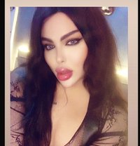 Razan milk - Acompañantes transexual in Beirut Photo 25 of 26
