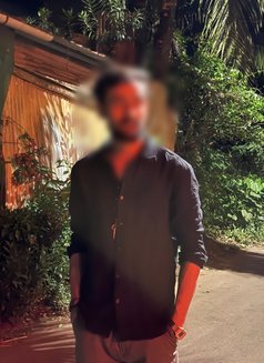 Raze Male Escort With 100% Privacy - Acompañantes masculino in Pune Photo 2 of 3
