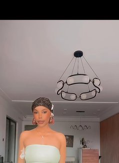 Razmiah - masseuse in Nairobi Photo 4 of 6