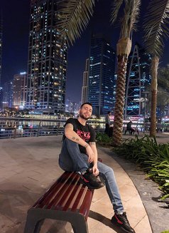 Razmig - Acompañantes masculino in Dubai Photo 4 of 6