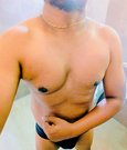 Ranidu - Your boy - Male escort in Colombo Photo 3 of 4