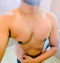 Ranidu - Your boy - Male escort in Colombo