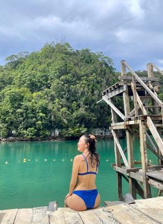 REA🇨🇳 - escort in Singapore Photo 4 of 8