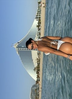READ PROFILE Jessica Colombian Queen - Acompañantes transexual in Dubai Photo 14 of 14