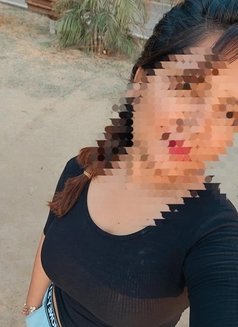 (REAL AND CAM ) PRIYA - escort in Candolim, Goa Photo 2 of 3